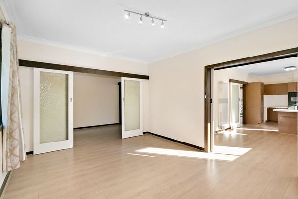Spacious Four-Bedroom Family Home / Home office in Balwyn High School Zone - Photo 1