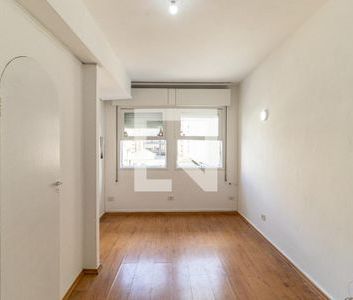Studio para alugar com 32m², 1 quarto e sem vaga - Photo 2
