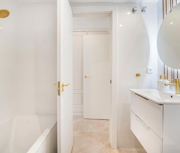 Luxury Apartment for rent in Nueva Andalucia, Andalusia - Photo 4