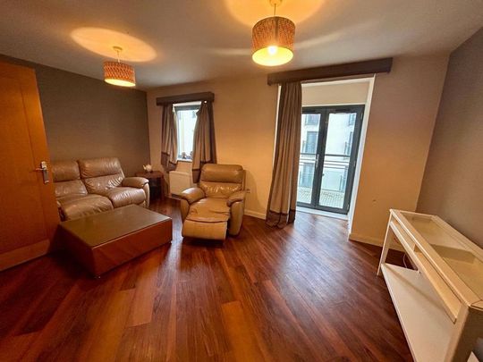 4 bedroom townhouse to rent - Photo 1