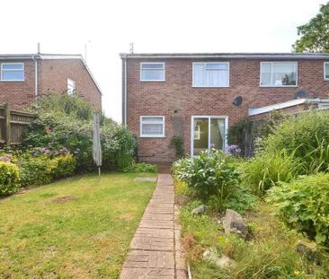3 bedroom semi-detached house to rent - Photo 4