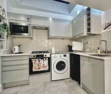 1 bedroom flat to rent - Photo 6