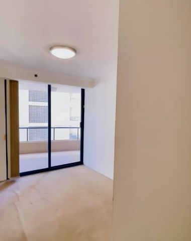 303 castlereagh st Haymarket, Sydney - Photo 2