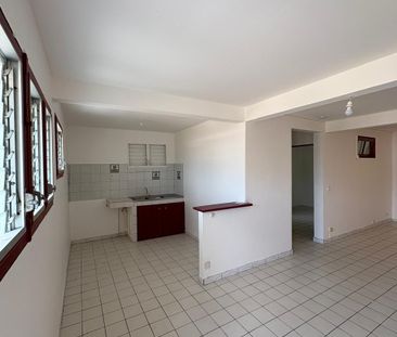 Fort de France - Appartement - F2 - Photo 3