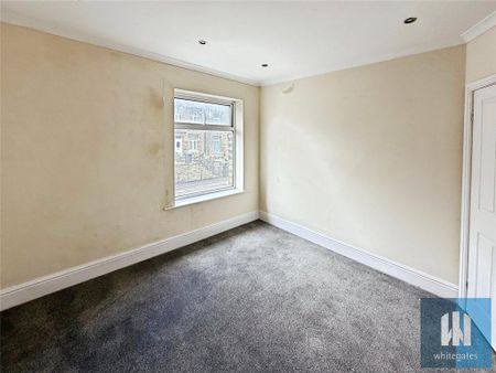 2 bedroom end of terrace house to rent - Photo 4