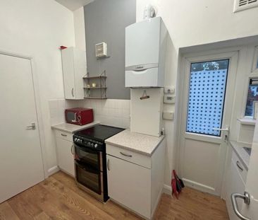 1 Bedroom Flat To Let - Photo 2