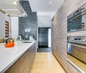 For Lease - 1238 Landfair Crescent, Oakville, Ontario - Photo 5