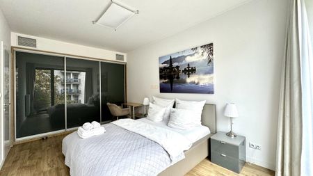 Elegancki apartament na Starym Mieście - Zdjęcie 4