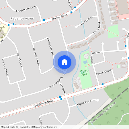 44 Richardson Drive, Aurora