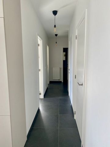 Appartement te huur - Foto 2