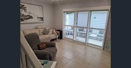 CENTRAL NOOSAVILLE WATERWAY COMPLEX. - Photo 5