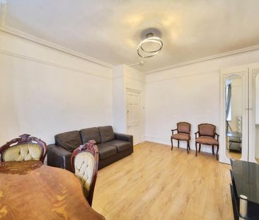 2 bedroom maisonette to rent - Photo 2