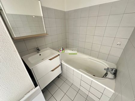 Location Appartement 1 pièce 21m² - Photo 4