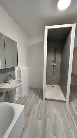 Location Maison 6 pièces 115m² - Photo 2
