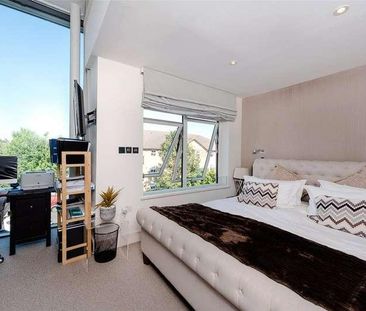 Page Mews, Battersea, SW11 - Photo 4