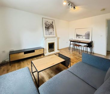 3 bedroom flat to rent - Photo 3