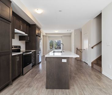 For Lease - 142 Landsbridge Street, Caledon, Ontario - Photo 6