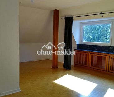 Schöne Dachgeschosswohnung in ruhiger Lage im Südostviertel - Foto 1