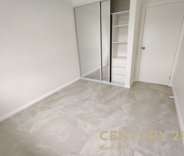 Modern and Convenient Living - Photo 4