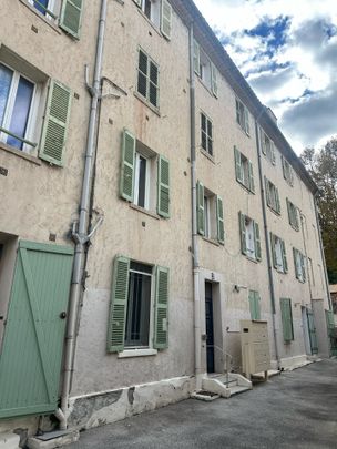 Location Appartement 2 pièces 47m² TOULON 83000 - Photo 1