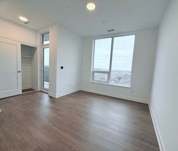 For Lease - 5081 Hurontario Street Unit# 426, Mississauga, Ontario - Photo 3