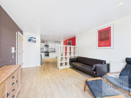 2 bedroom flat to rent - Photo 3