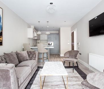 Lesley Park Royal, 1 Rosepark Gardens, Belfast, BT5 7LW - Photo 4