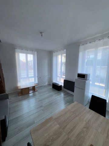 Location Appartement 2 pièces 29m² BOULOGNE SUR MER 62200 - Photo 2