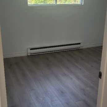 4 1/2 à st Jérôme 1350$ - Photo 3