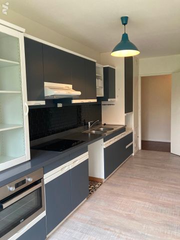 Un appartement 3 chambres proche du centre ville avec emplacement voiture. - Photo 4