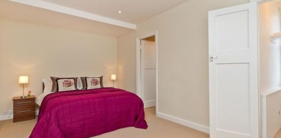 1 Bedroom Apartment, Hill Street, London, Greater London, Mayfair, W1J - Photo 2