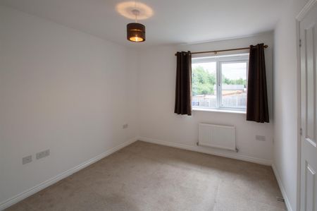 Fleming Way, Withersfield, Haverhill - Photo 3