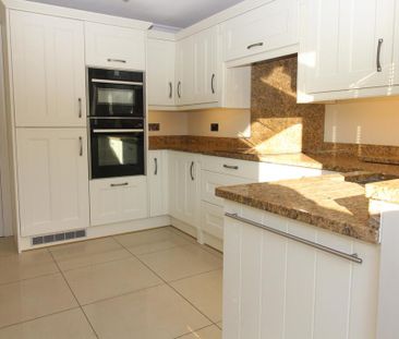 2 bedroom bungalow to rent - Photo 4