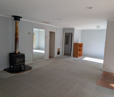 12 Barada Crescent, Aranda ACT 2614 - House For Rent | Domain - Photo 1
