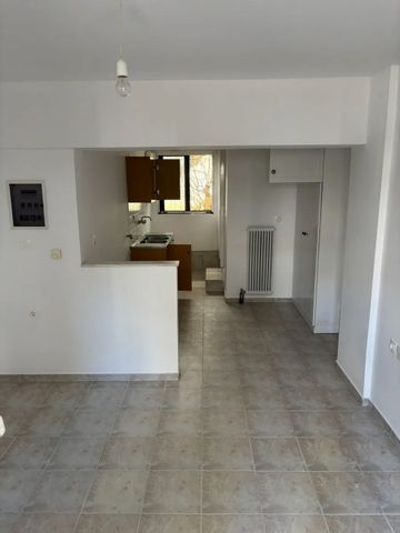 Studio/Γκαρσονιέρα για ενοικίαση Προσφυγικά - Πλατεία Ελευθερίας (Πάτρα) - Photo 2