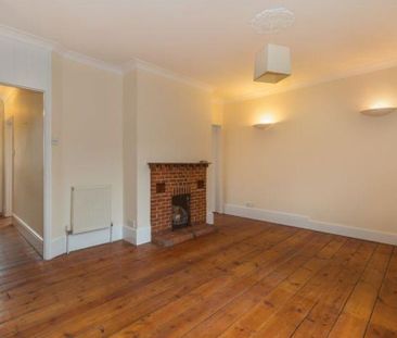 2 bedroom semi-detached house to rent - Photo 2