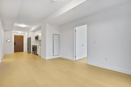 For Lease - 3240 William Coltson Avenue Unit# 1909, Oakville, Ontario - Photo 3