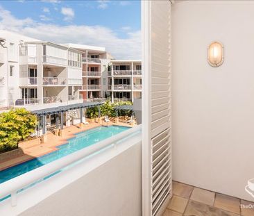 Break Lease on Riverfront Living at The River Gallery - Photo 2