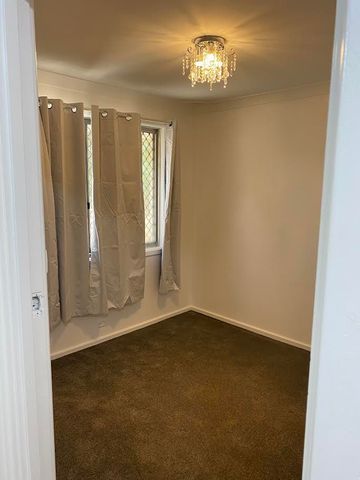 Welcome to 17 Assen Street, 4 Bedroom, 1 Bathroom unfurnished home located in Rangeway - Photo 3