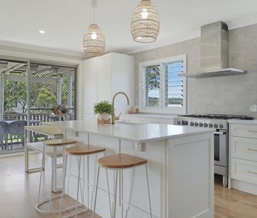 Family Home in the Heart of Cardiff South - Photo 2