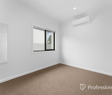 Brand New 3-Bedroom Townhouse –One Week Free Rent - Photo 3