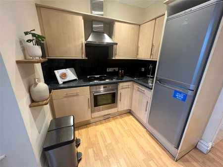 1 bedroom apartment to rent - Photo 2