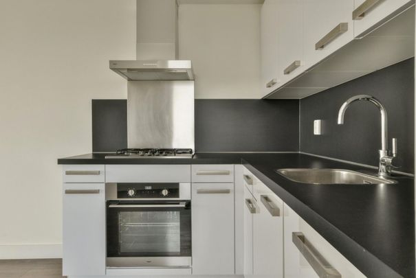 Appartement te huur: Waldorpstraat 568-C 2521 CK Den Haag - Photo 1