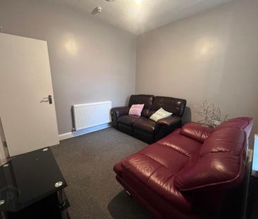 STUDENT ACCOMMODATION, 27 Barry Street, Derry/Londonderry, BT48 7PJ - Photo 2