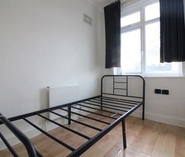 Petts Hill, Northolt - Photo 4