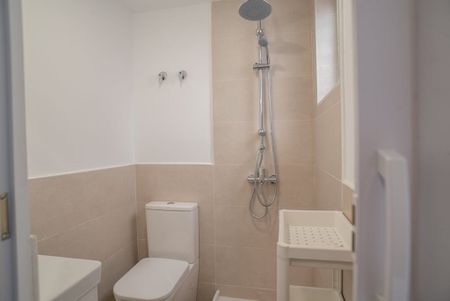 Carrer Trafalgar, Quart de Poblet, Valencian Community 46930 - Photo 5