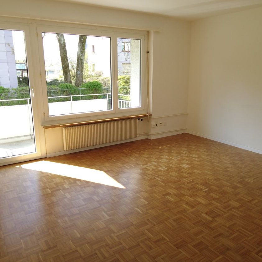 Helle und schöne 3 Zimmerwohnung in Kloten - Photo 1