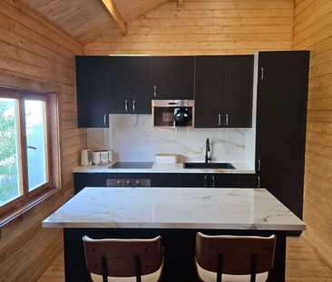 Heathridge - Photo 2