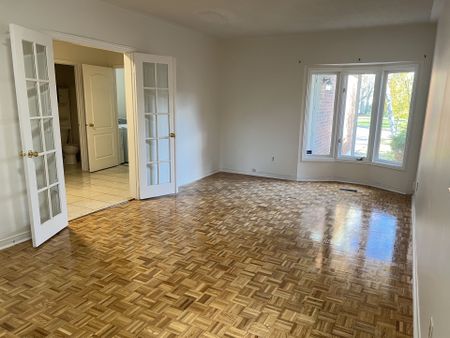 For Lease - 113 Redondo Drive, Vaughan, Ontario - Photo 3