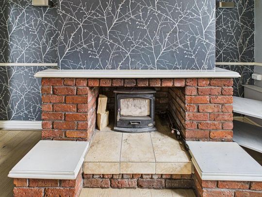 2 bedroom semi-detached house to rent - Photo 1